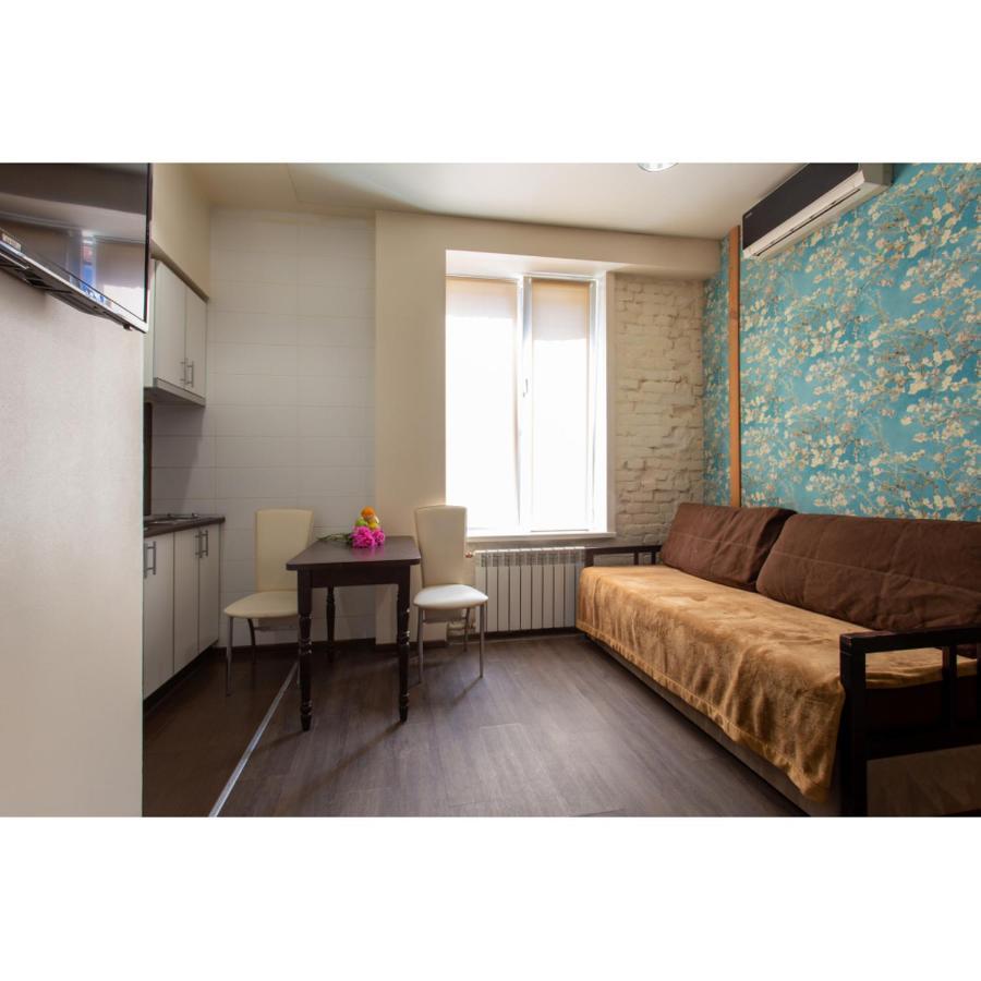 Studio Apartments In The City Center Jarkov Exterior foto
